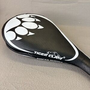TIGER CLAW STRIKE PAD Clapper Target Karate MMA Training Kick Boxing EUC